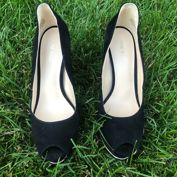 Nine West suede peep toe heels - Picture 1 of 3